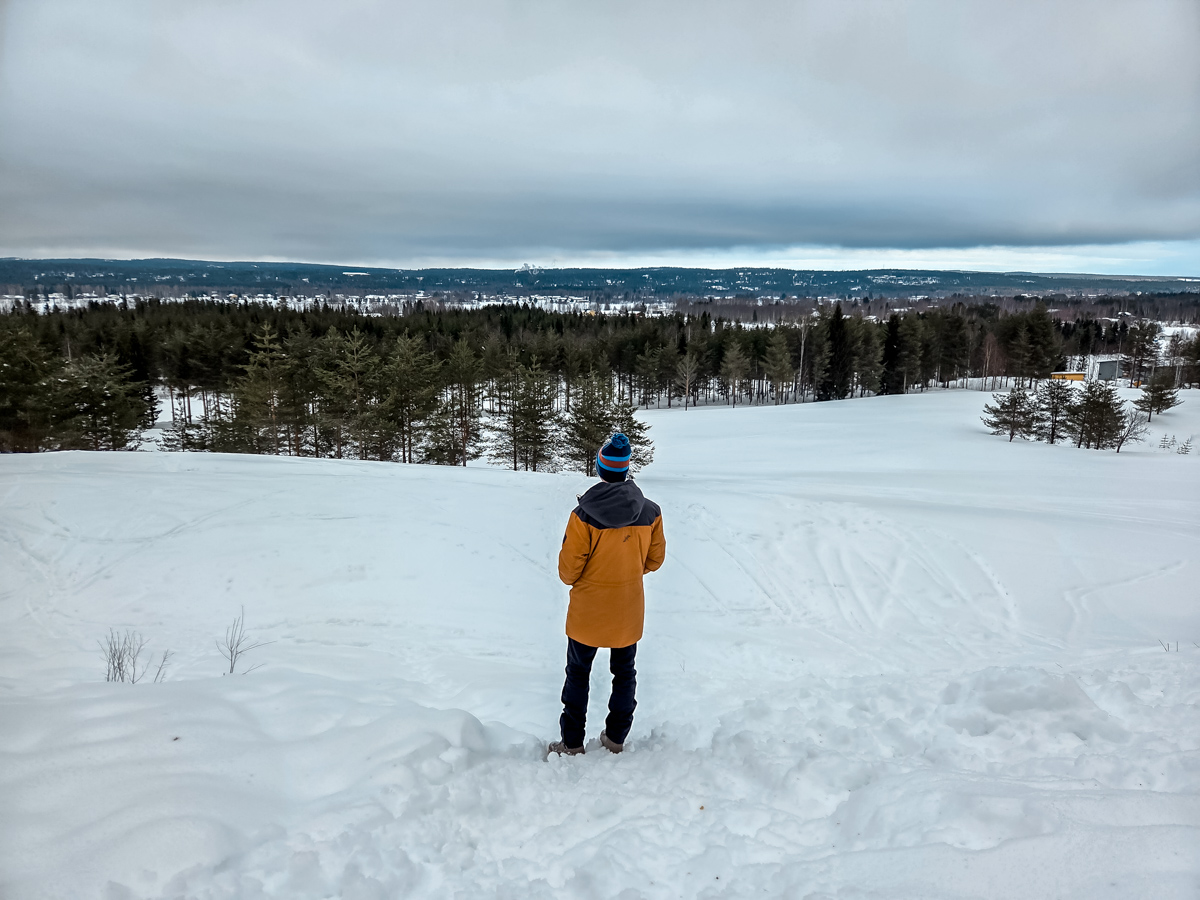 arctic panorama resort view walking