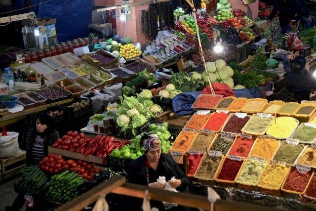 batumis bazari local market
