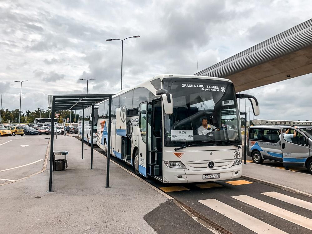 bus from ZAG airport to zagreb