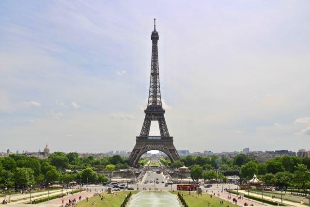 eiffel tower paris