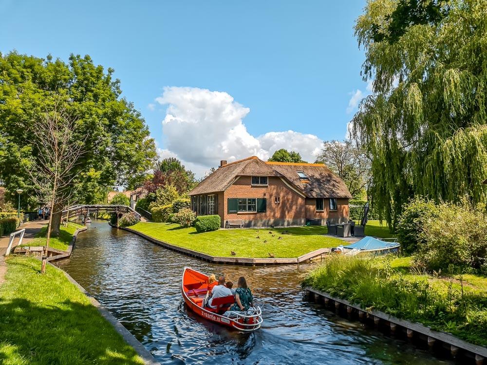 giethoorn netherlands