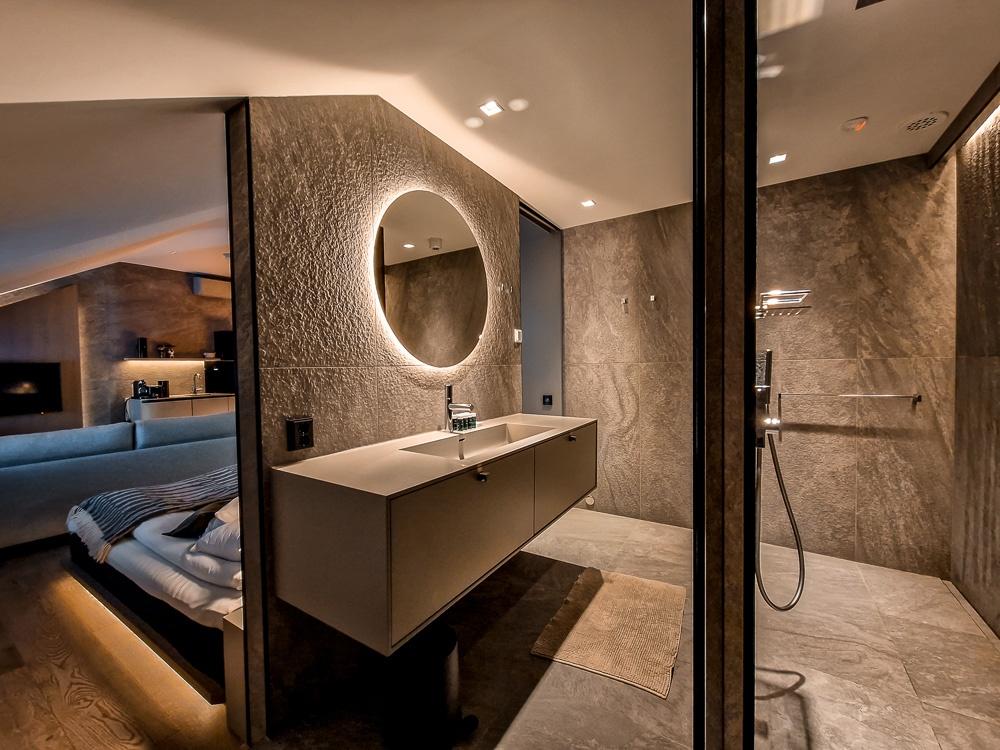 Haawe Kongas Room 6