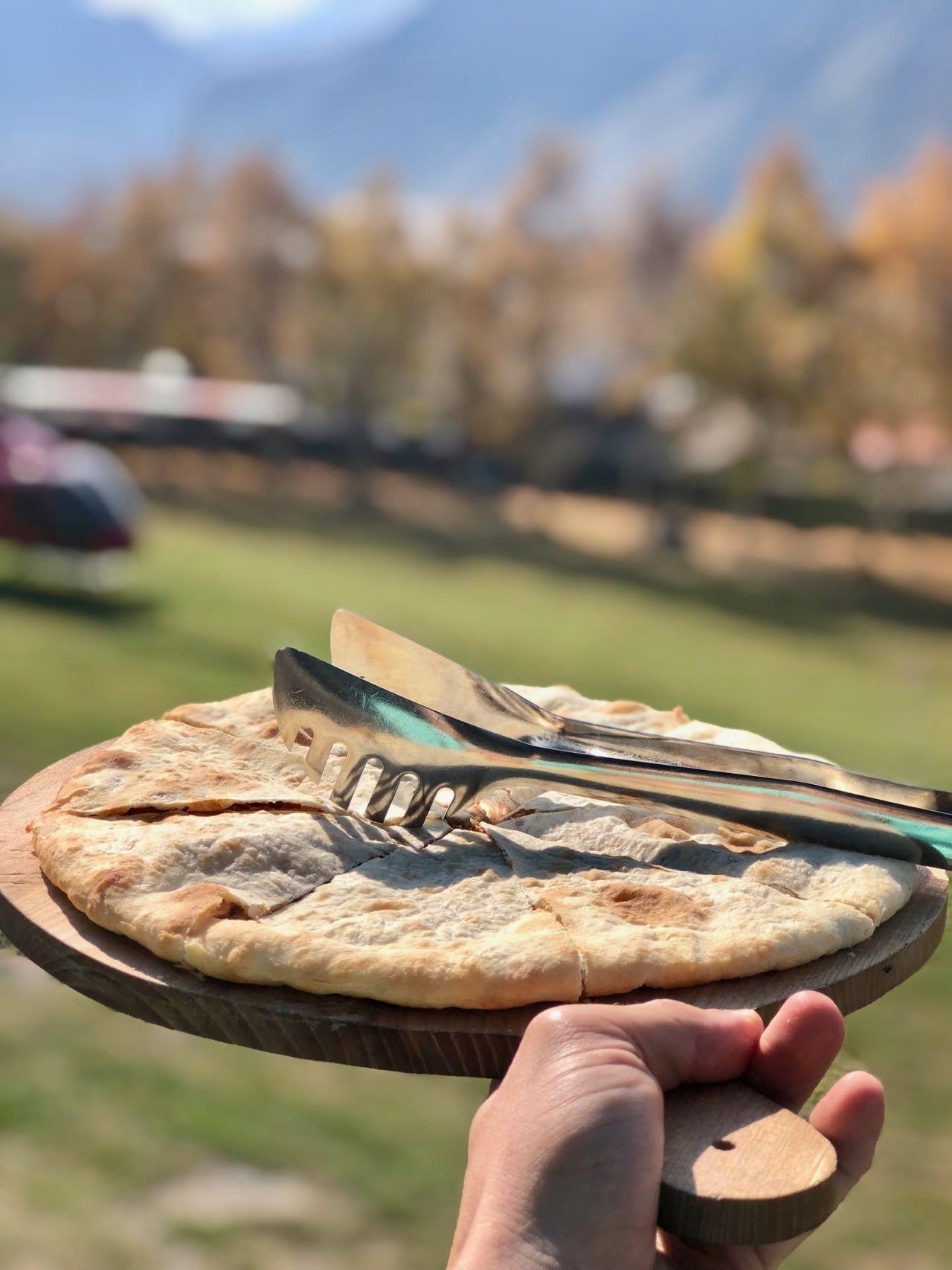 khachapuri