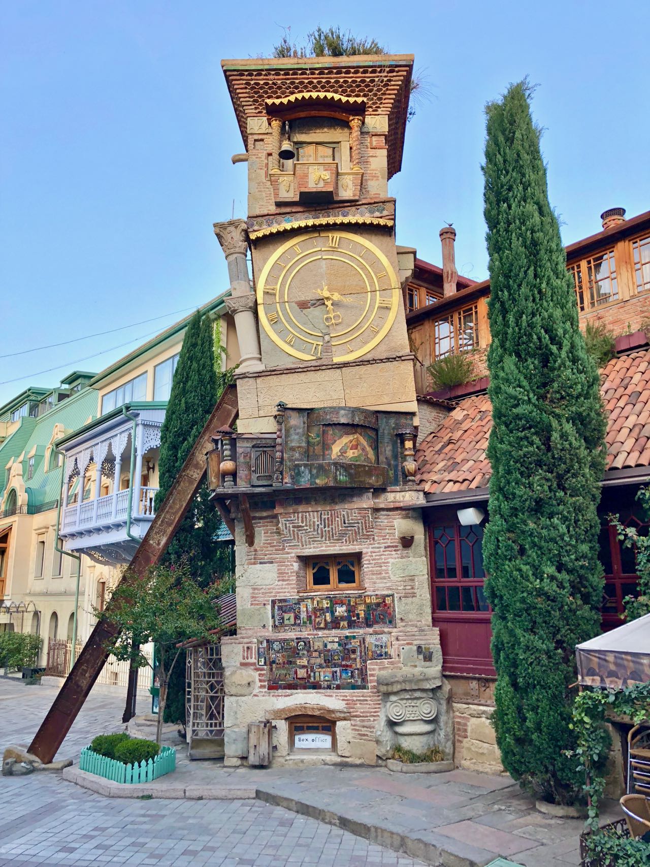 old tbilisi tips1