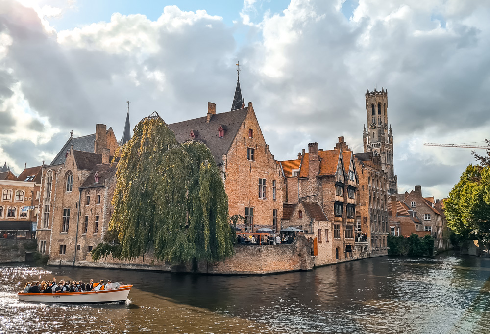 quay of the rosary bruges 1