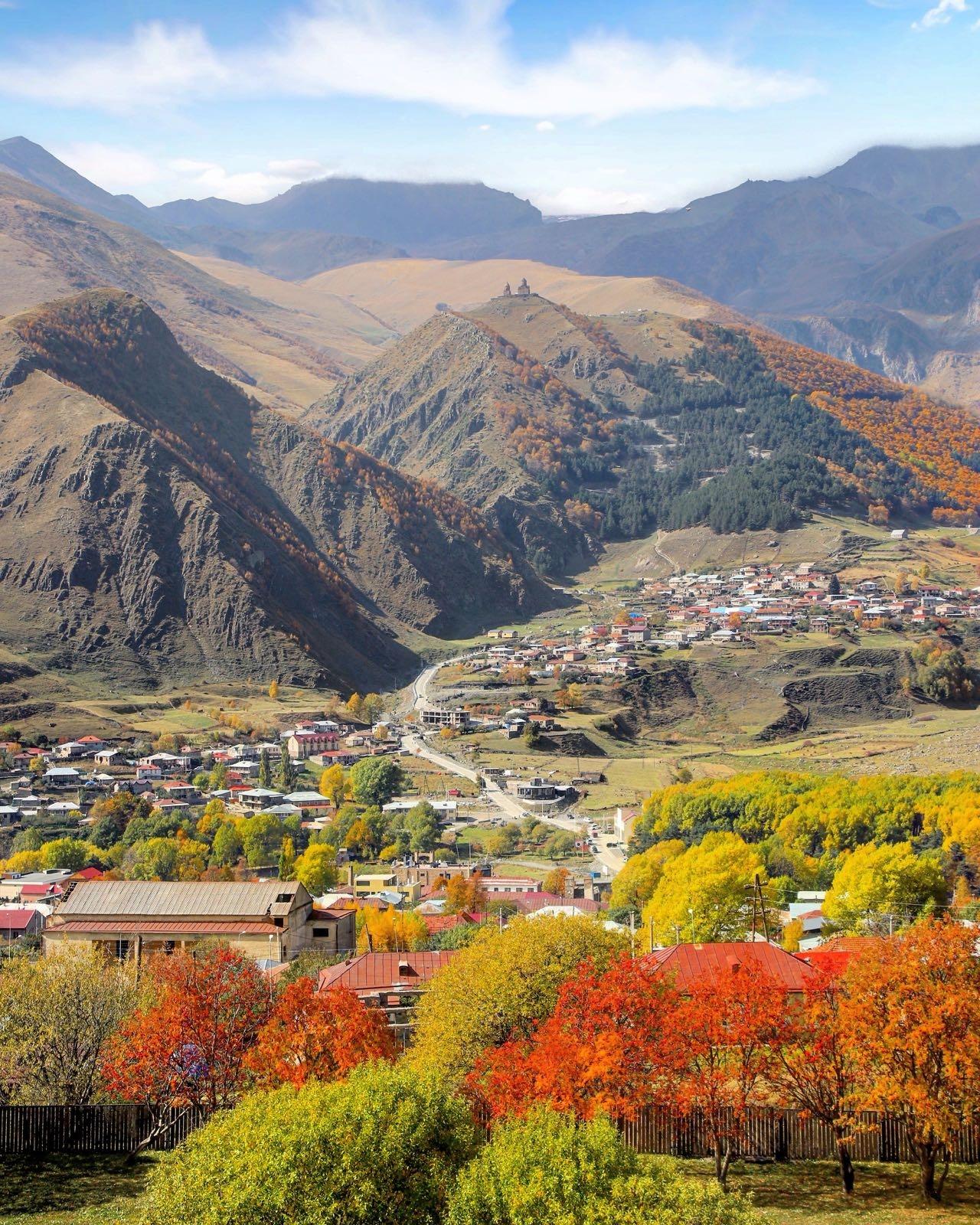 travel to kazbegi 5