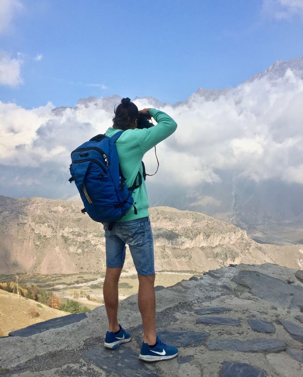 visit kazbegi monastery 4