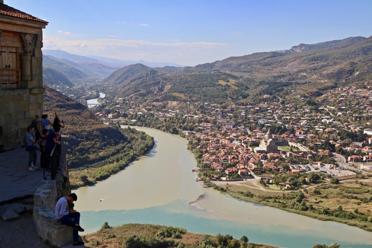 visit tbilisi jvari