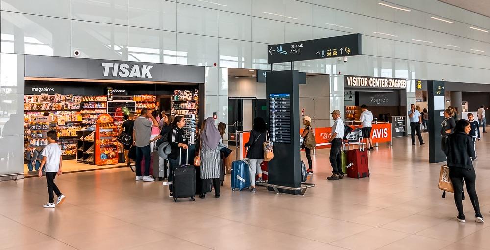 zag airport arrivals