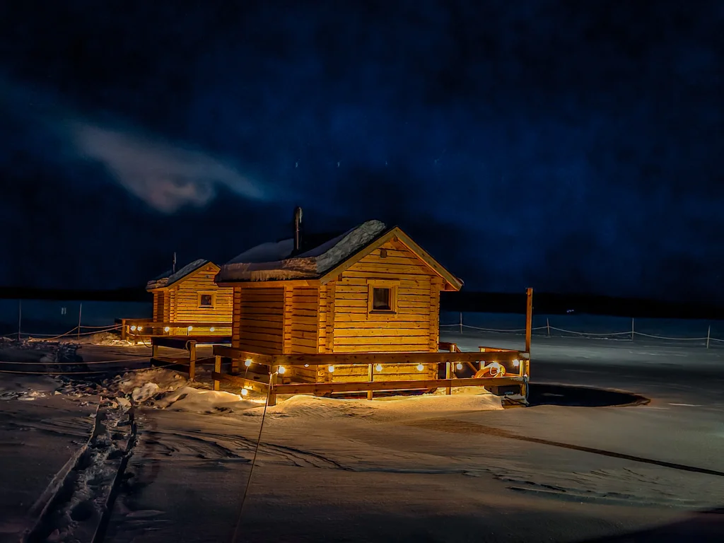 apukka resort rovaniemi lakeside sauna 4