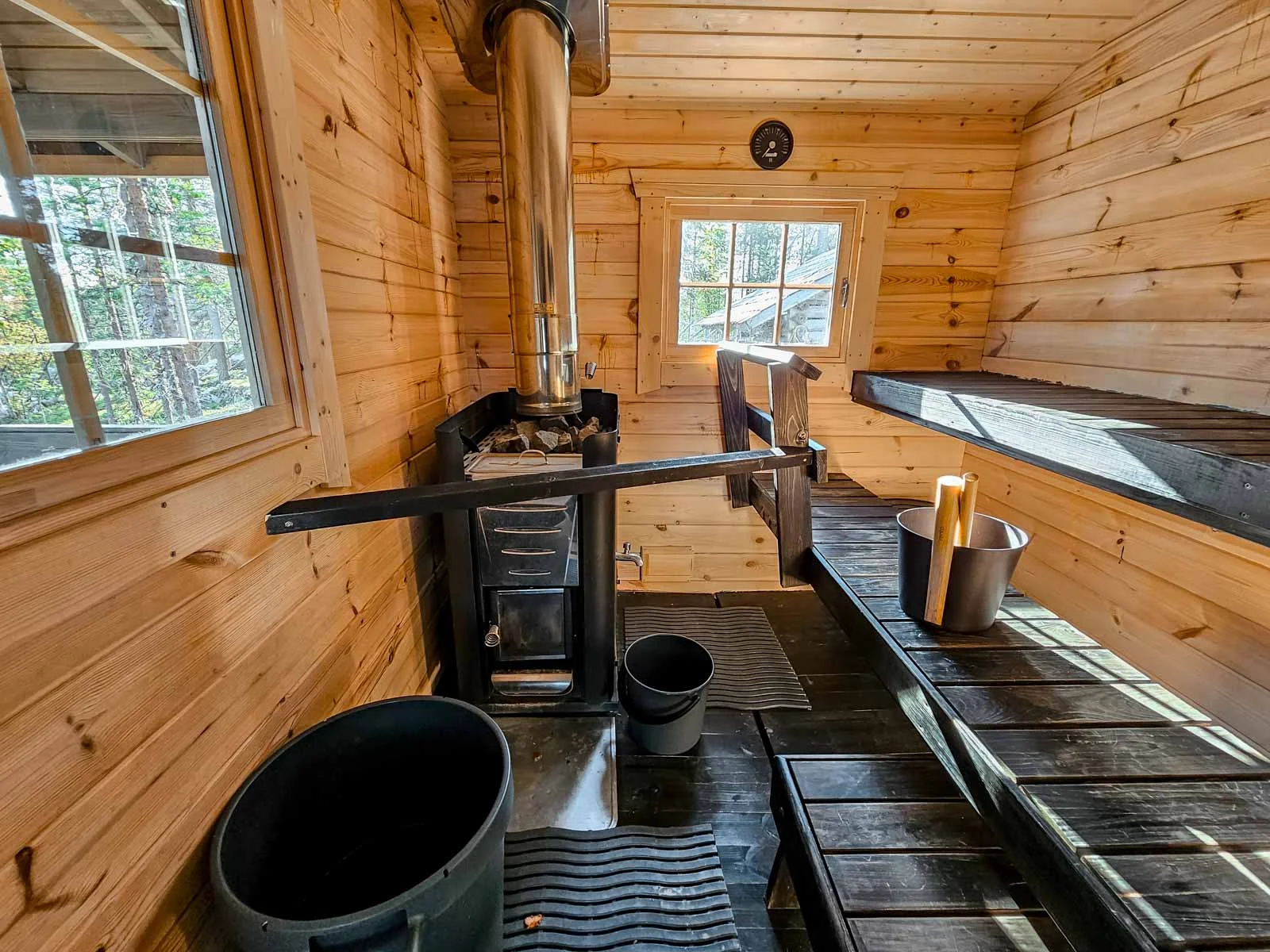 arctic treehouse hotel sauna 1