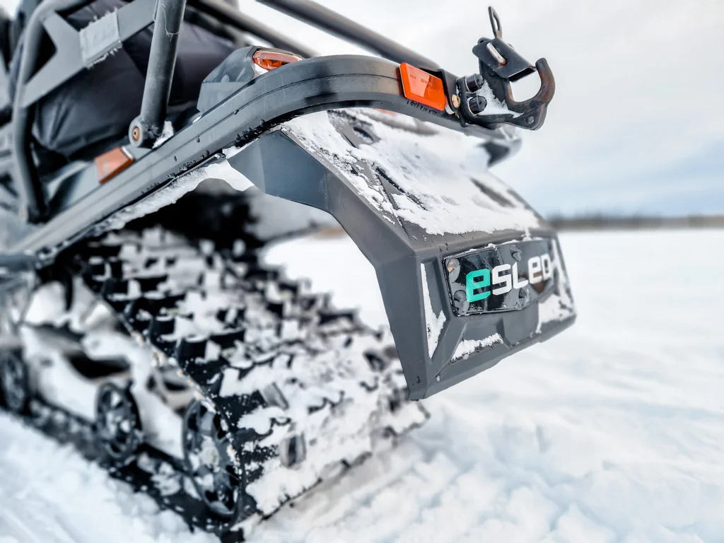 Electric snowmobile 4
