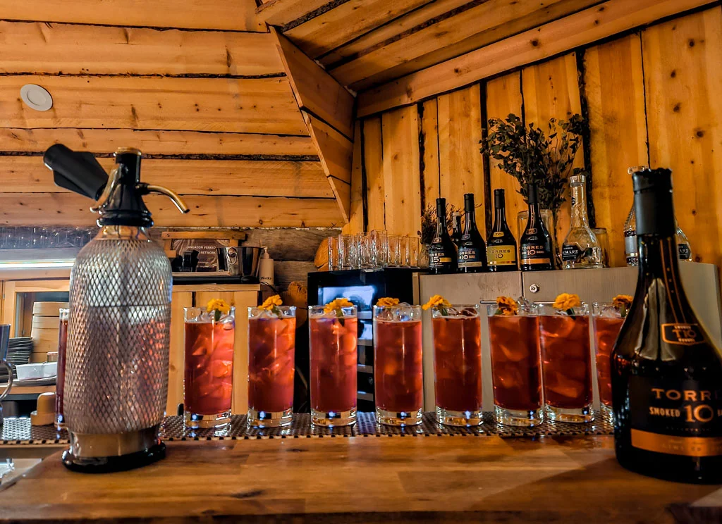 Glowing Ember Cocktails and Dine
