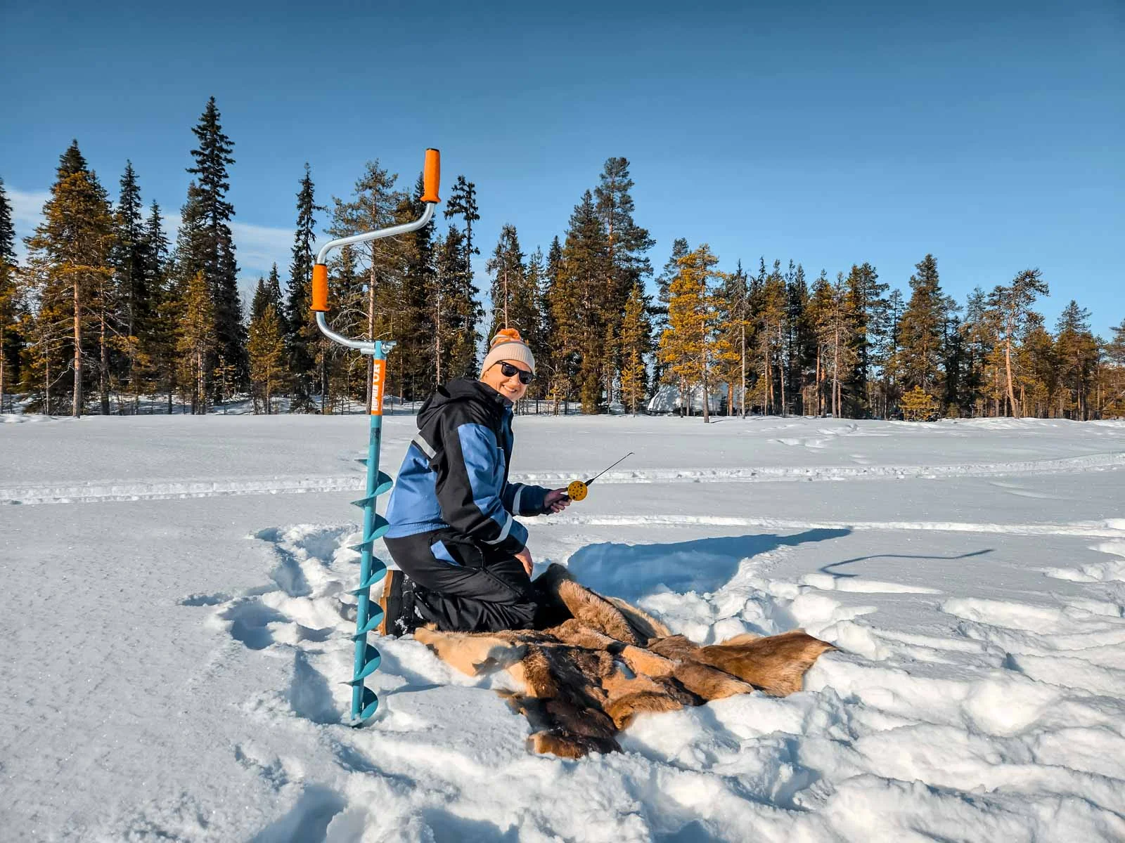 ice fishing 4