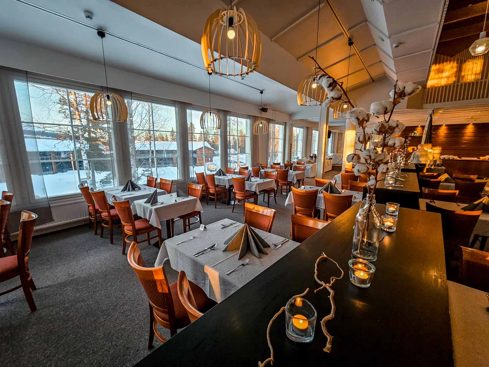 restaurant 2