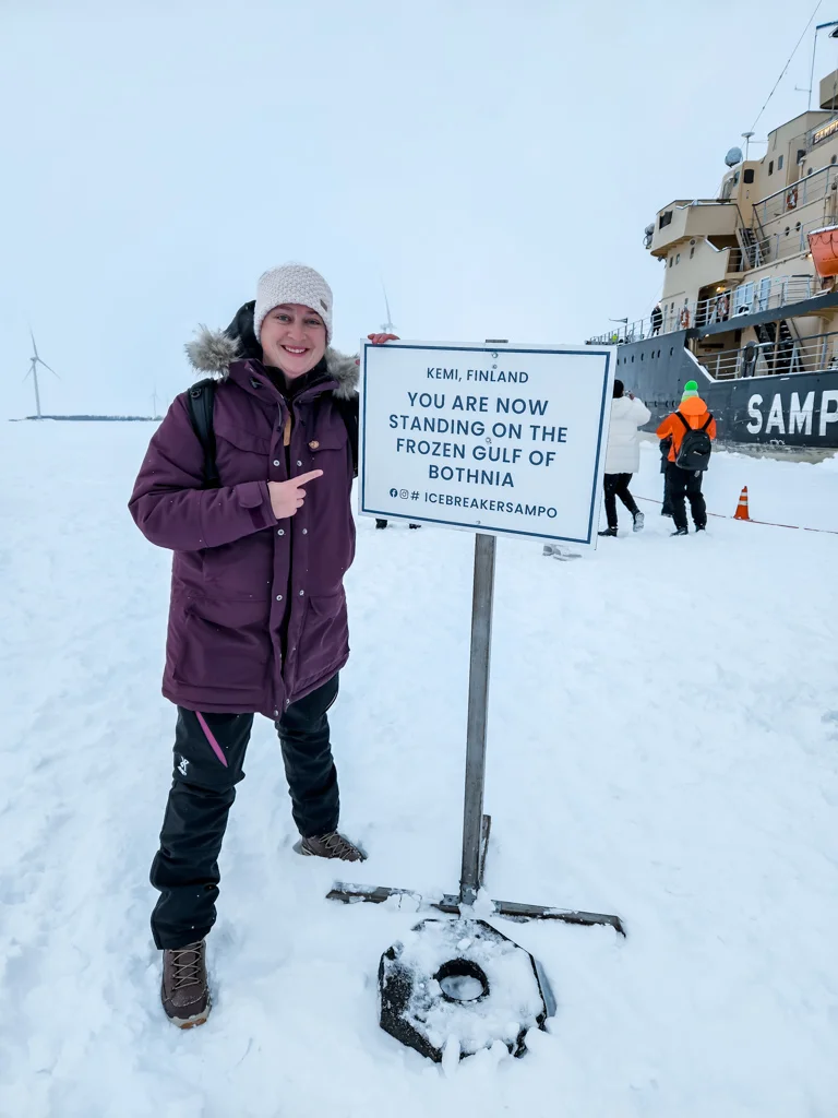Sampo Icebreaker Walk on ice 1
