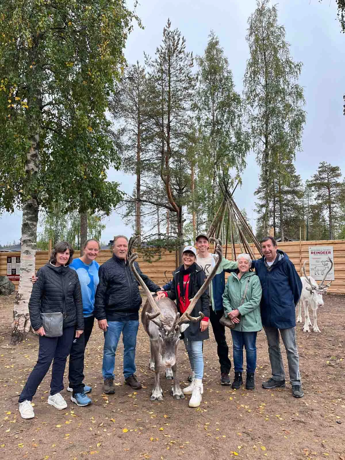 santa claus reindeer 2