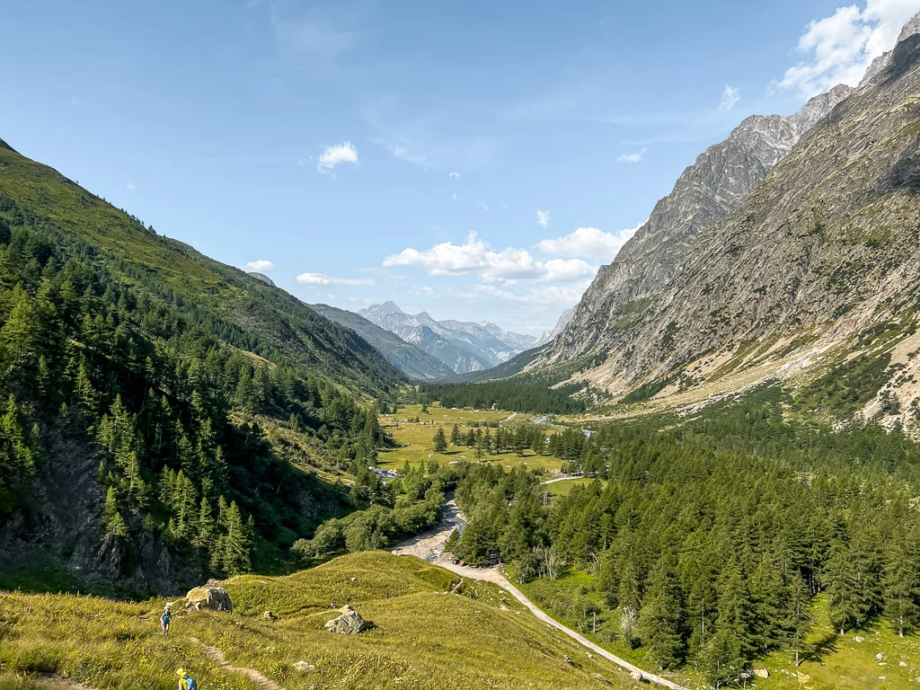 tour du mont blanc hike day2 2